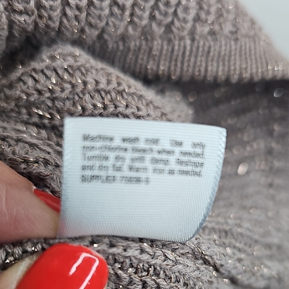 a.n.a Women's V-Neck Sparkle  Sweater - Taupe Size L - Picture 9 of 9